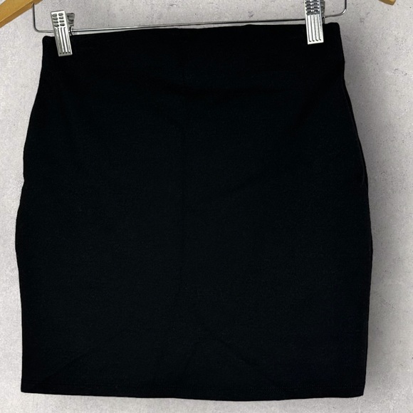 Sezane Black Calvi Mini Skirt French Stretch Faux Wrap Elastic Minimalist Small - Picture 9 of 11